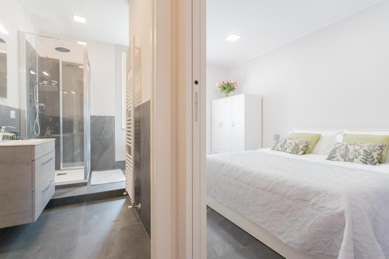 Sant'Agostino Apartments By Rent All Como Eksteriør bilde