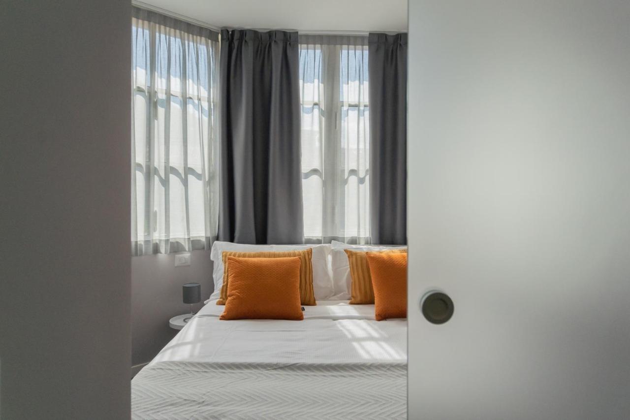 Sant'Agostino Apartments By Rent All Como Eksteriør bilde