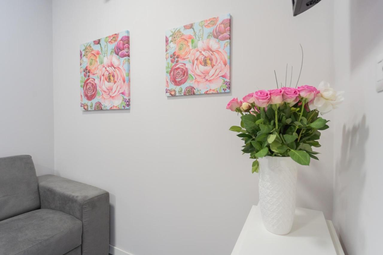 Sant'Agostino Apartments By Rent All Como Eksteriør bilde